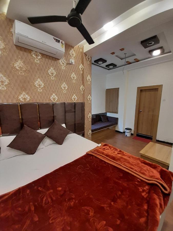 U2 Hotel Wizard Palace Aurangābād Extérieur photo