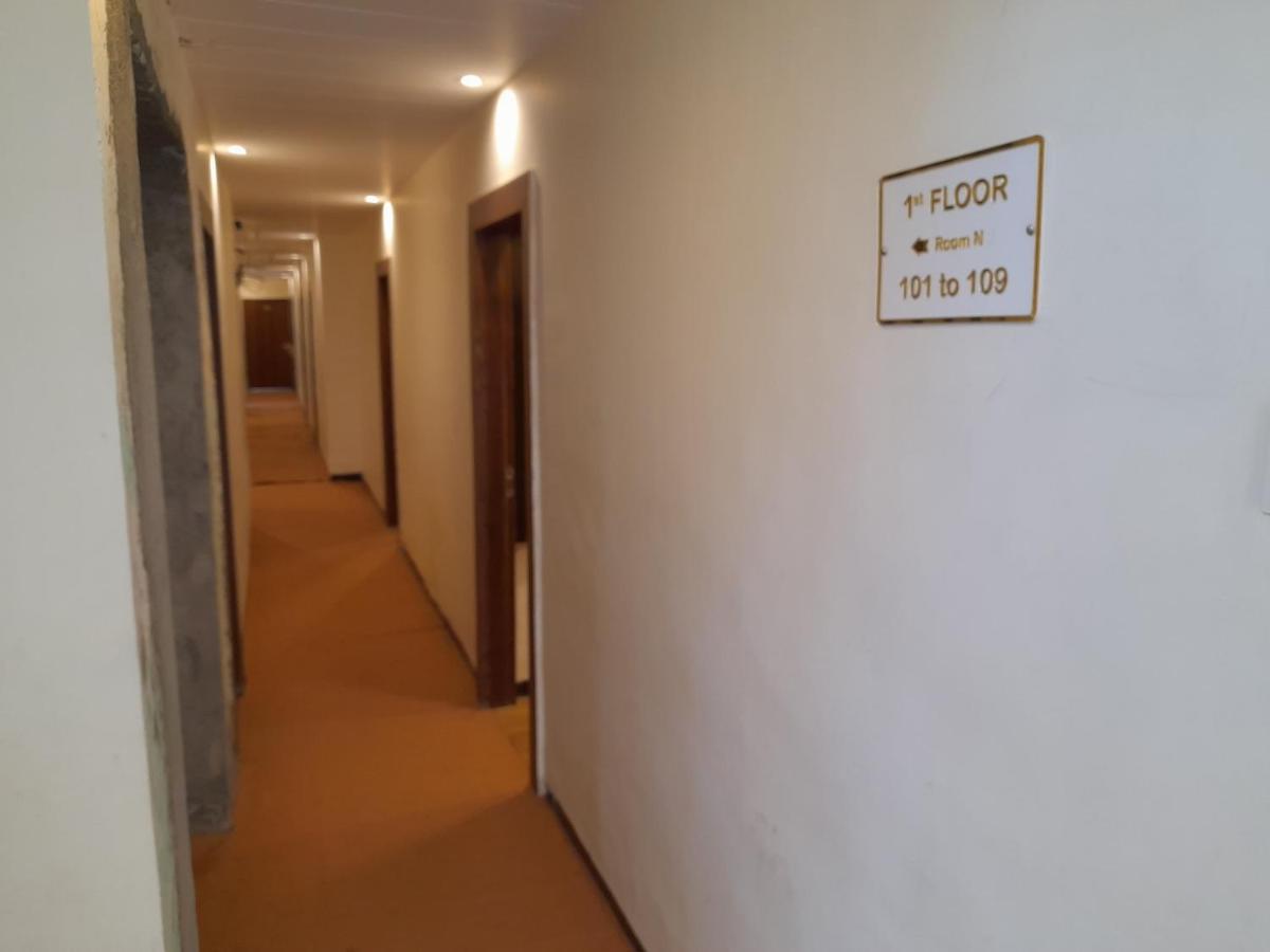U2 Hotel Wizard Palace Aurangābād Extérieur photo