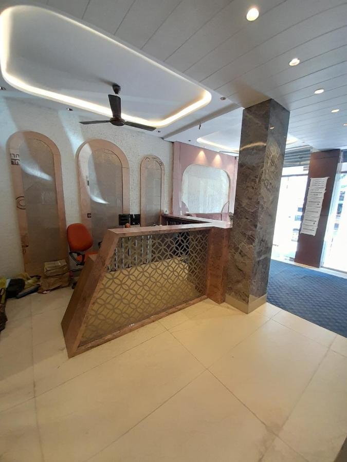 U2 Hotel Wizard Palace Aurangābād Extérieur photo