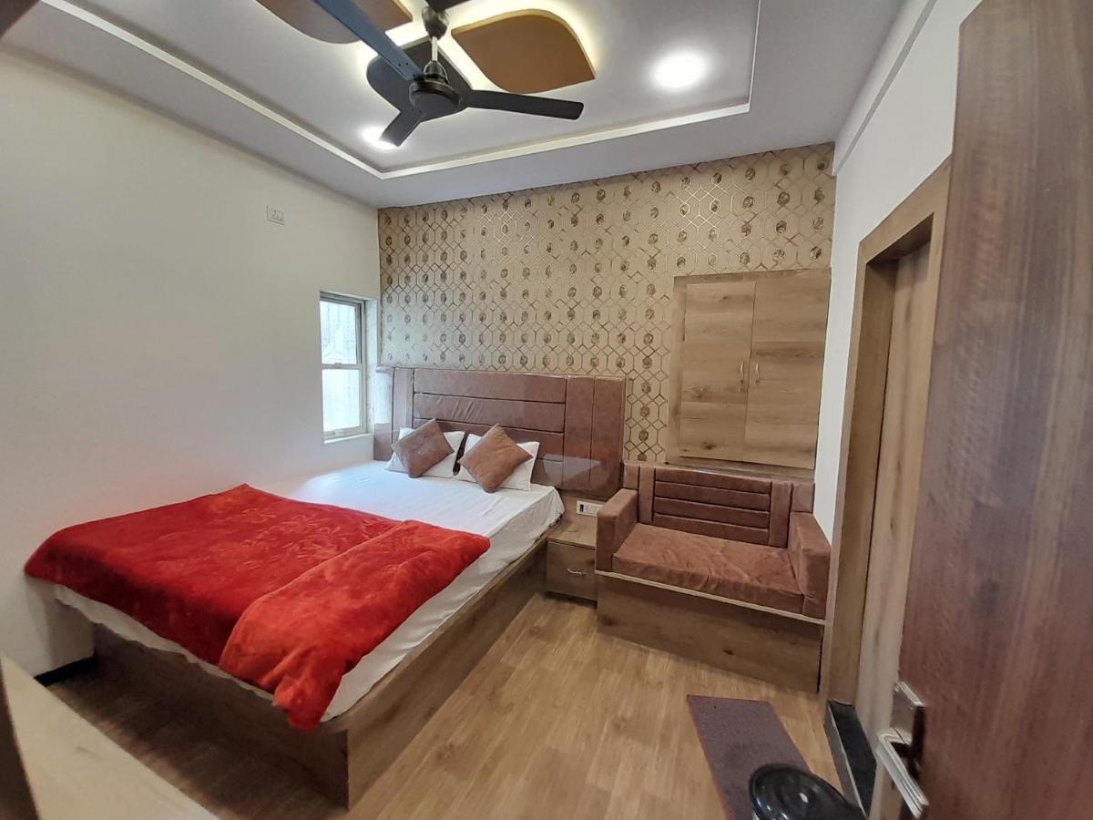 U2 Hotel Wizard Palace Aurangābād Extérieur photo