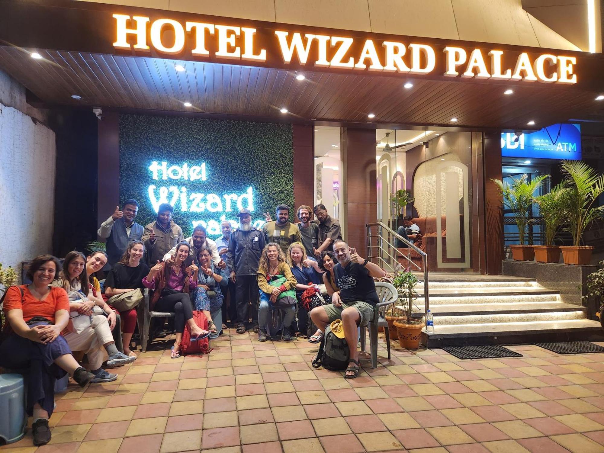 U2 Hotel Wizard Palace Aurangābād Extérieur photo